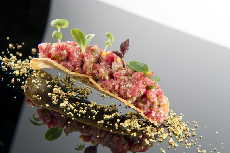 399215649_10-steak-tartar-al-estilo-zaldiaran_sm